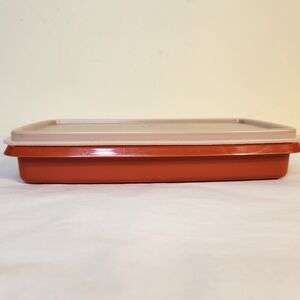 Vintage Tupperware Paprika Red Deli Keeper Container With Lid #816
